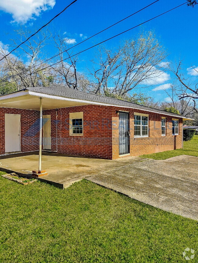 Building Photo - 3328 Tamplin Terrace Rental