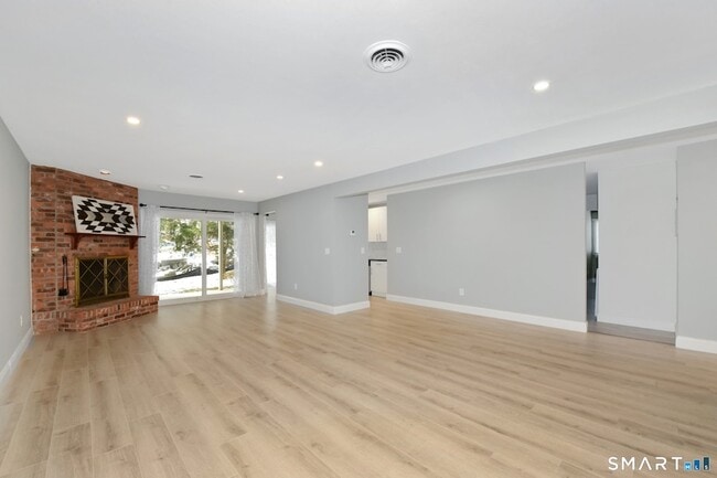 Photo - 28 Mill Hill Rd