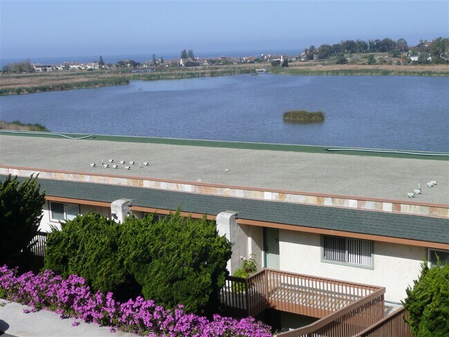 Photo - 2475 Jefferson-