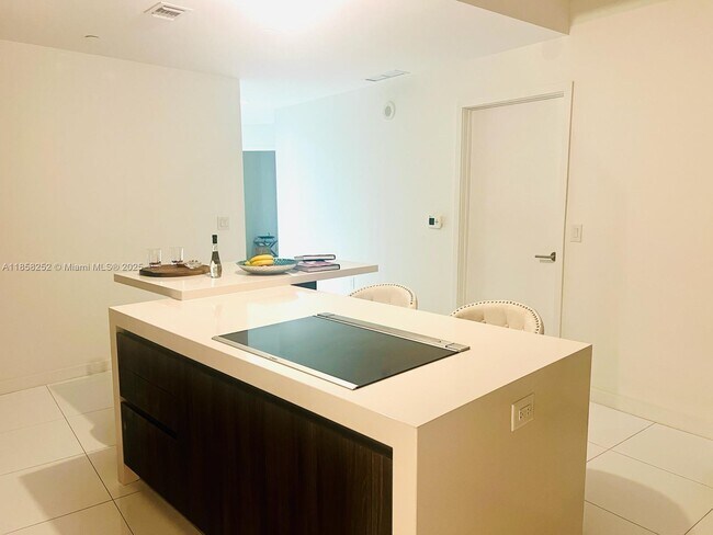 Photo - 851 NE 1st Ave Unit 1204