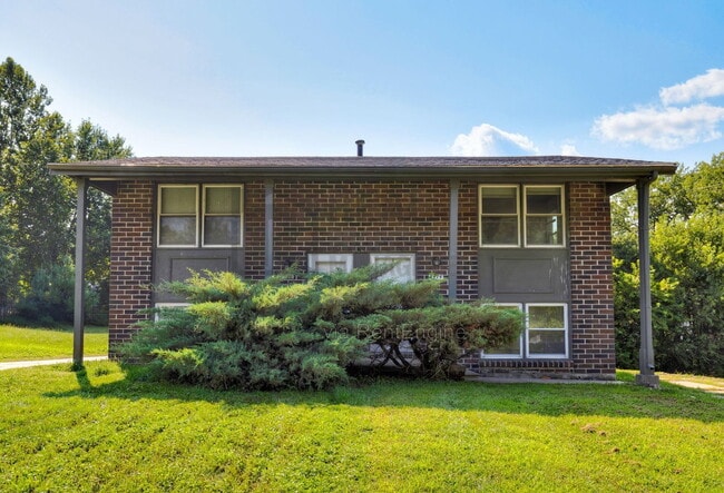 Building Photo - 3414 SW 42nd St Unit 3414