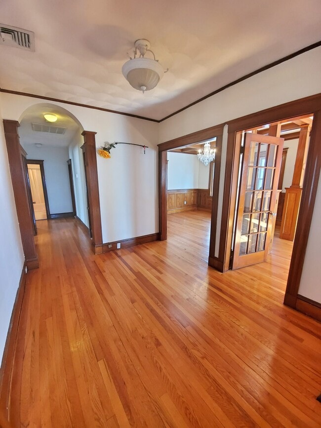 Photo - 5 Castleton St Unit 2