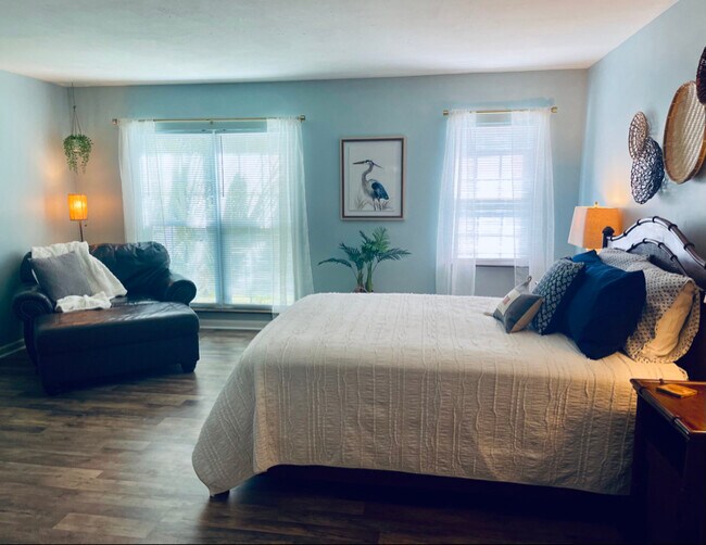 Photo - 6840 Blue Heron Blvd Unit 106