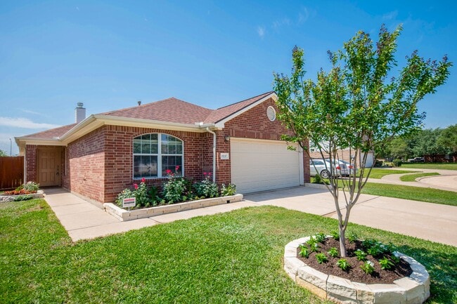 Building Photo - 19247 Dillsbury Ct