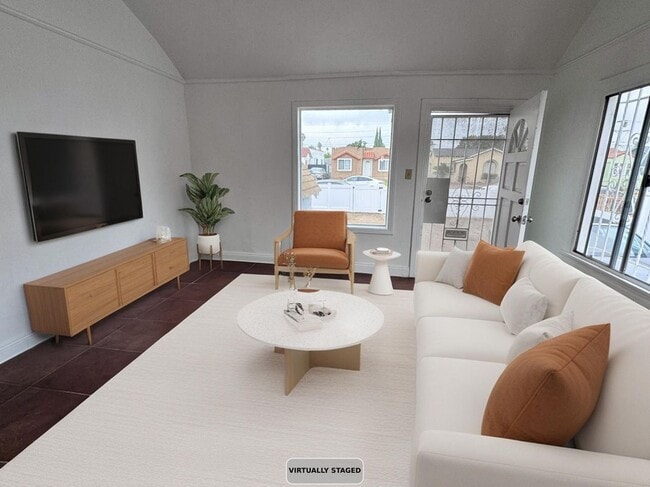 Photo - 540 W 107th St