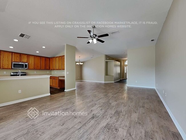 Photo - 6815 Monarch Park Dr