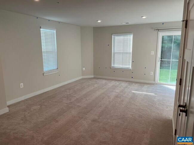 Photo - 2028 Landon Ln