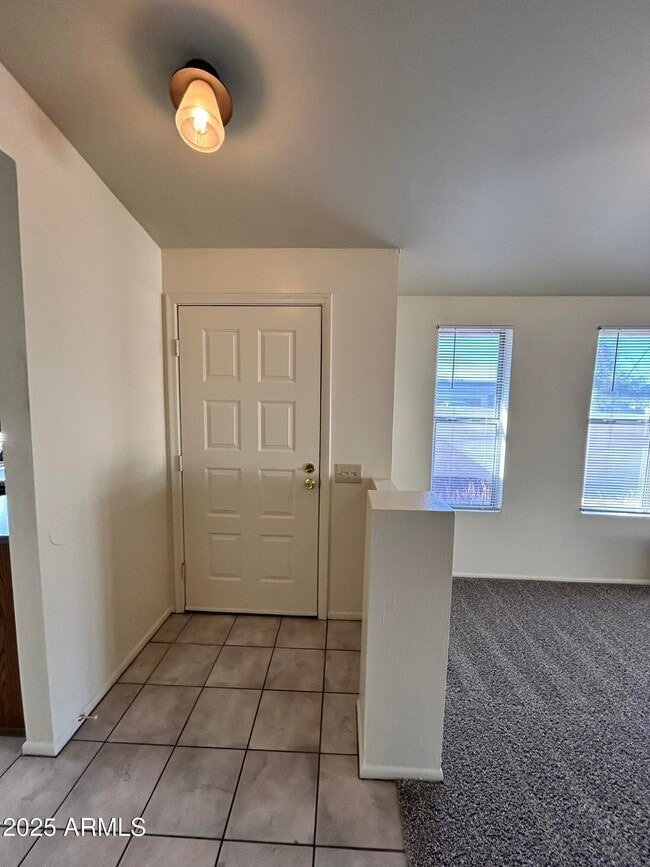 Photo - 2120 N Yucca Ct