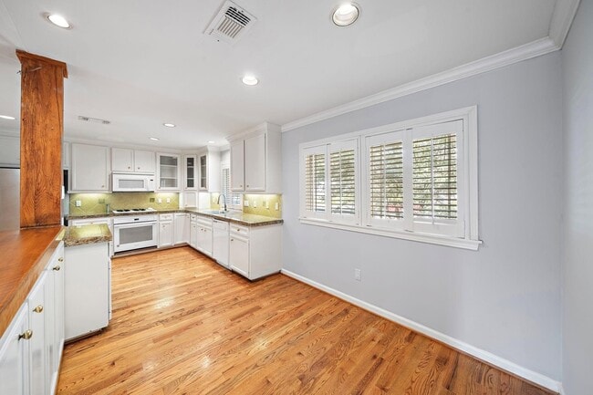 Photo - 3115 Glen Haven Blvd