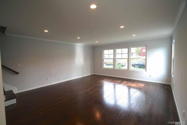 Photo - 41 Mohegan Ave