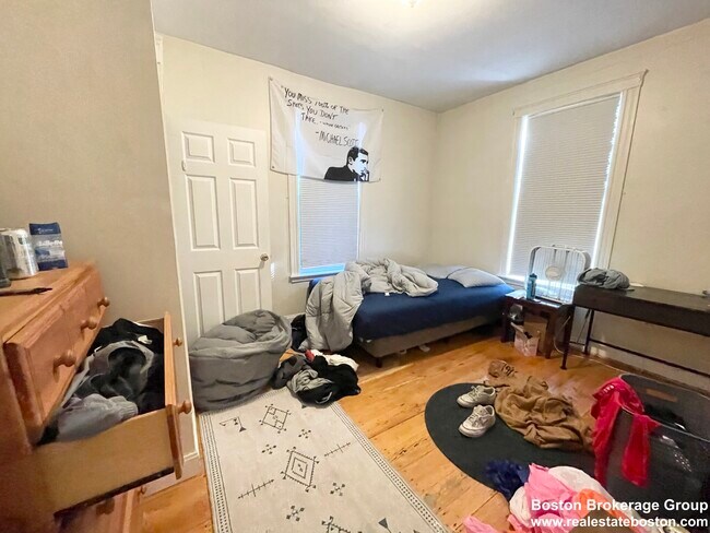 Photo - 37 Hillside St