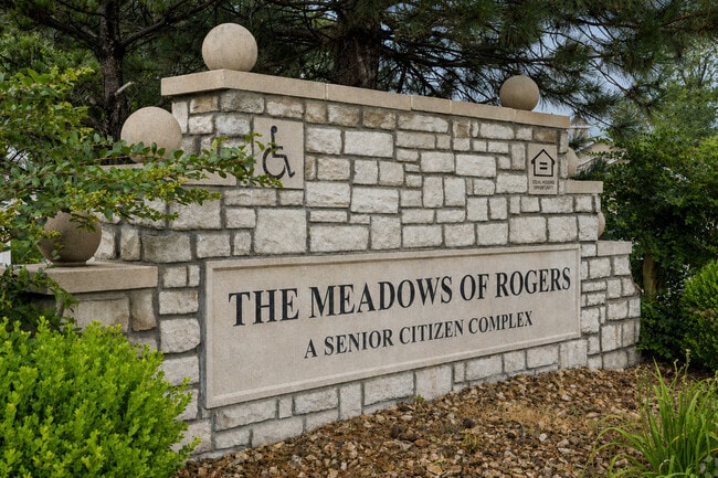 55+ The Meadows of Rogers