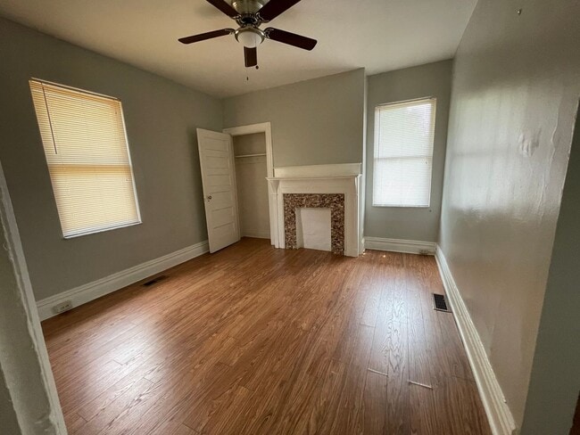 Building Photo - 151 Kendall Ave Unit Apt 2