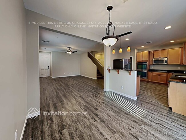 Photo - 7912 Point Oaks Ct