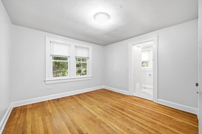 Photo - 650 Alleghany Ave Unit Apt 4