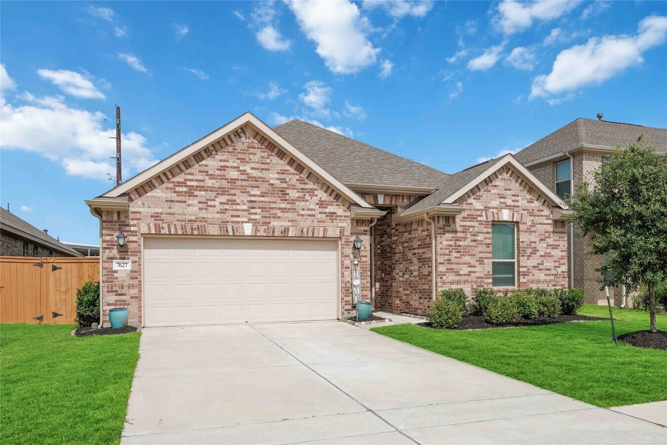 Photo - 7627 Coral Ky Dr