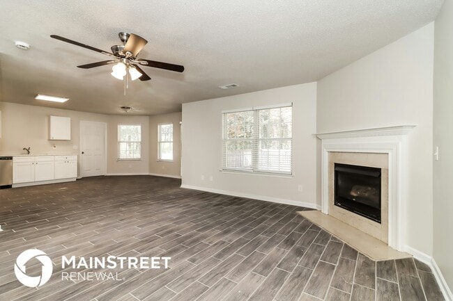 Photo - 40 Glenabbey Dr