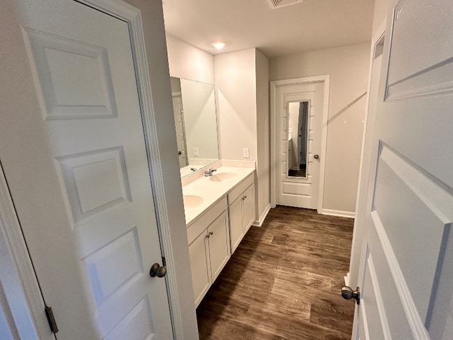 Photo - 321 Sweetbay Dr