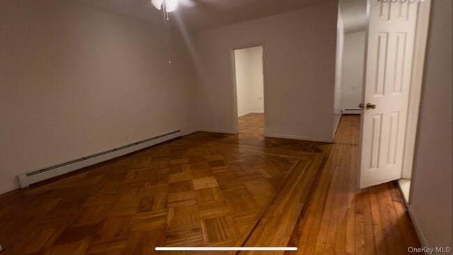 Photo - 220-29 Hempstead Ave