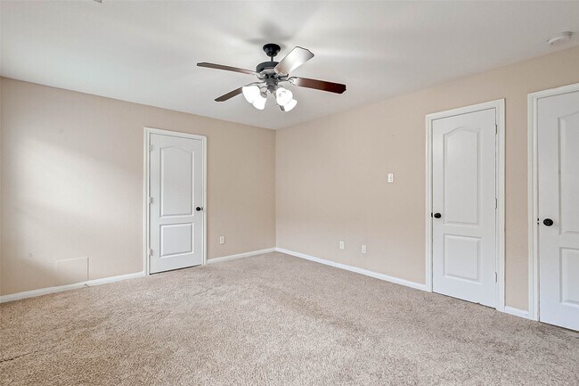 Photo - 6402 Black Bamboo Ln