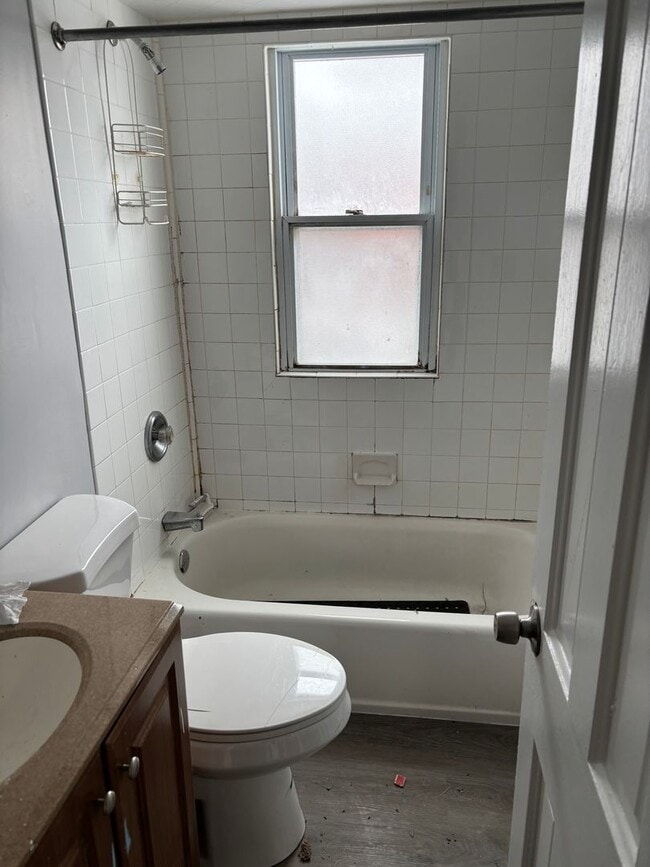 Photo - Euclid single home