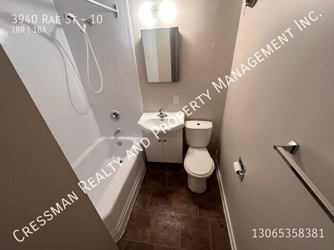 Photo - 1 Bed, 1 Bath APARTMENT located in South Regina FIRST MONTH RENT FREE Unit 10