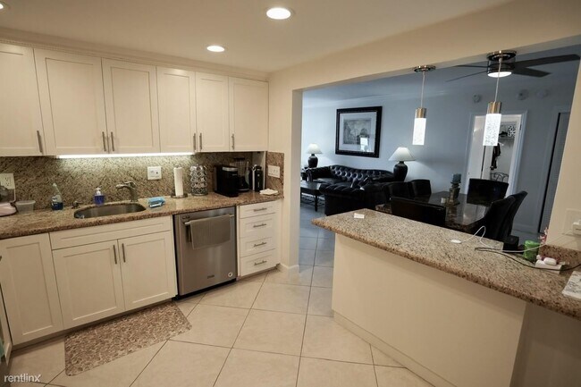 Photo - 2 br, 2 bath Condo - 2851 S Ocean Blvd Apt 5P Unidad Apt 5P