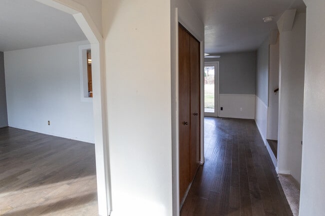 Photo - 1132 S Amaya Ave