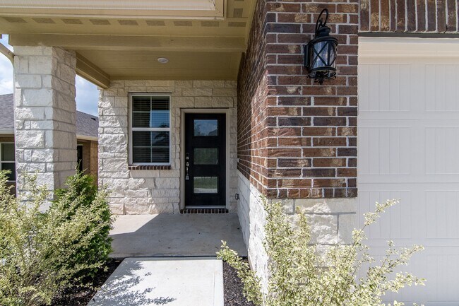 Photo - 18537 Meadow Point Ln