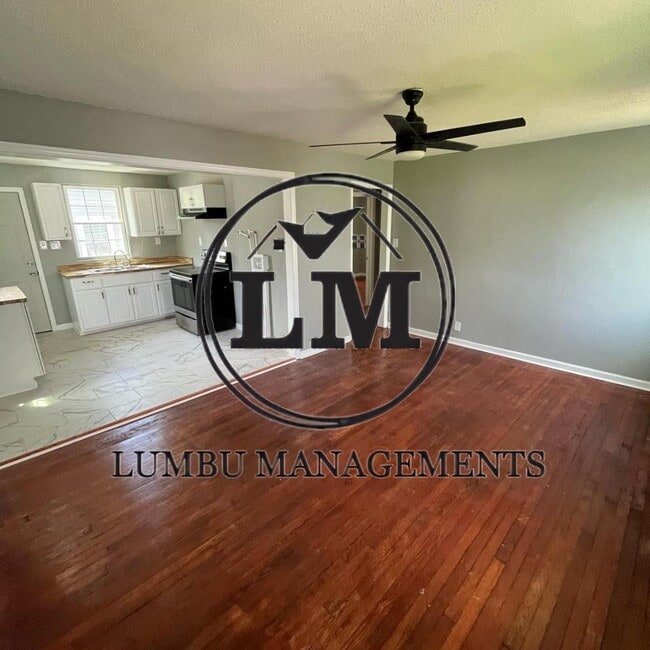 Photo - 112 Harris Pl