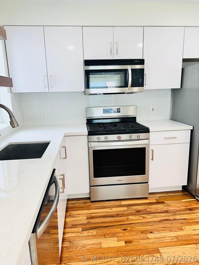 Photo - 2425 Pierce St