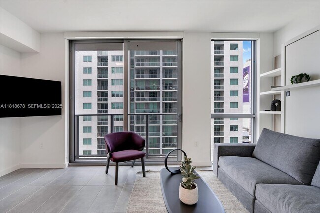 Photo - 227 NE 2nd St Unit 2810