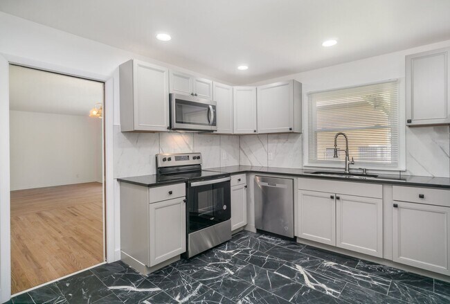 Photo - Updated Nashville Ranch for Rent!
