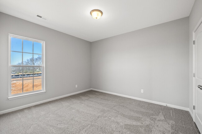 Photo - 500 Bellerive Blvd