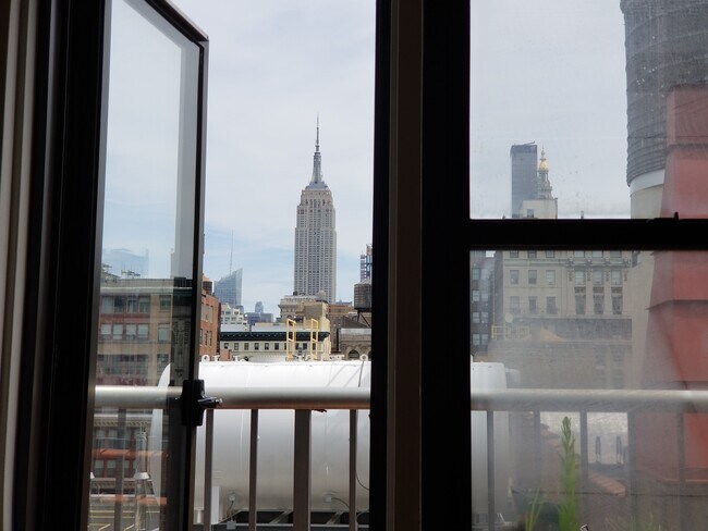 Building Photo - 7 east 14th Street Apt 1 Z Unit 17Z