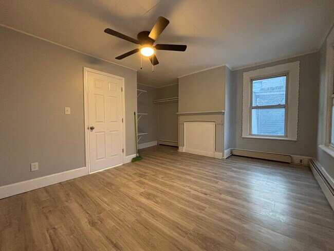 Photo - 318 E 1st Ave Unit 2