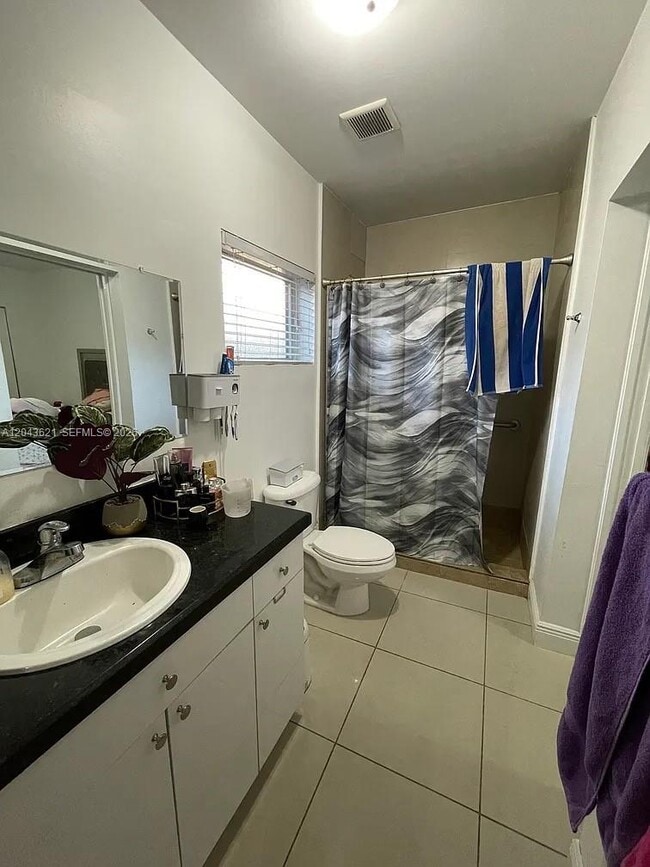 Photo - 3800 SW 29th St Unit 3800