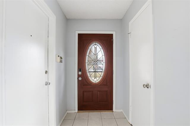 Photo - 1611 Willow Ln