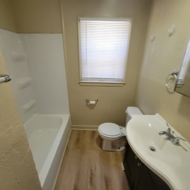 Photo - Amazing Irvington 3BR/1BA House!