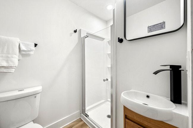 Photo - 2310 Tiger Flowers Dr NW Unit Guest Home