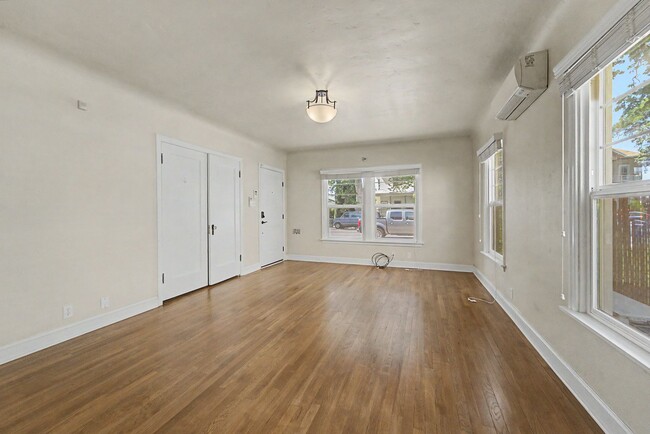 Photo - 1109 Unit 611