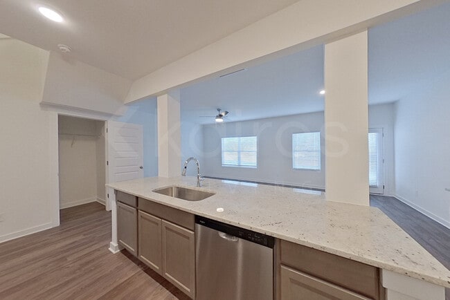 Photo - 6150 Taramore Ln NW