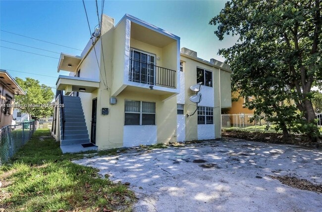 Photo - 2300 Superior St Apartamento Unidad 2