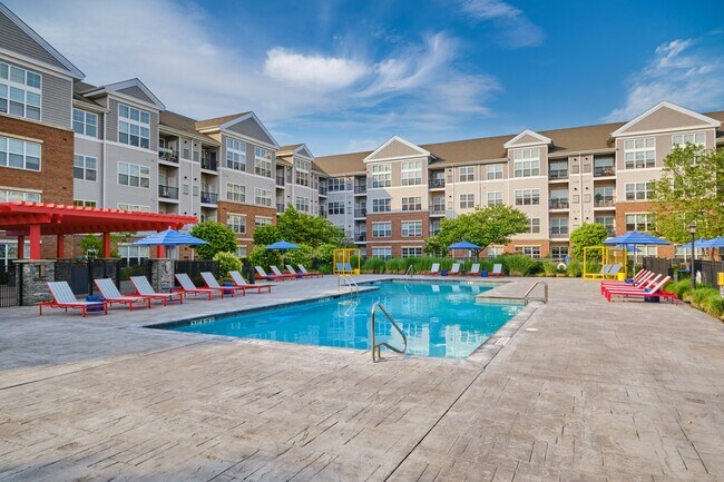 Exterior Photo - Halstead Norwalk