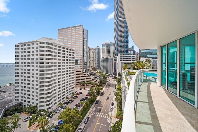 Photo - 950 Brickell Bay Dr Unit 2706