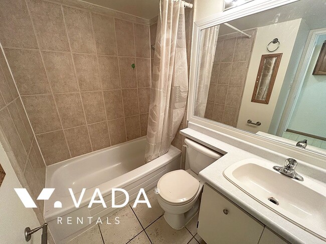 Photo - Sussex Square 1 Bedroom Apartment For Rent... Unit 216