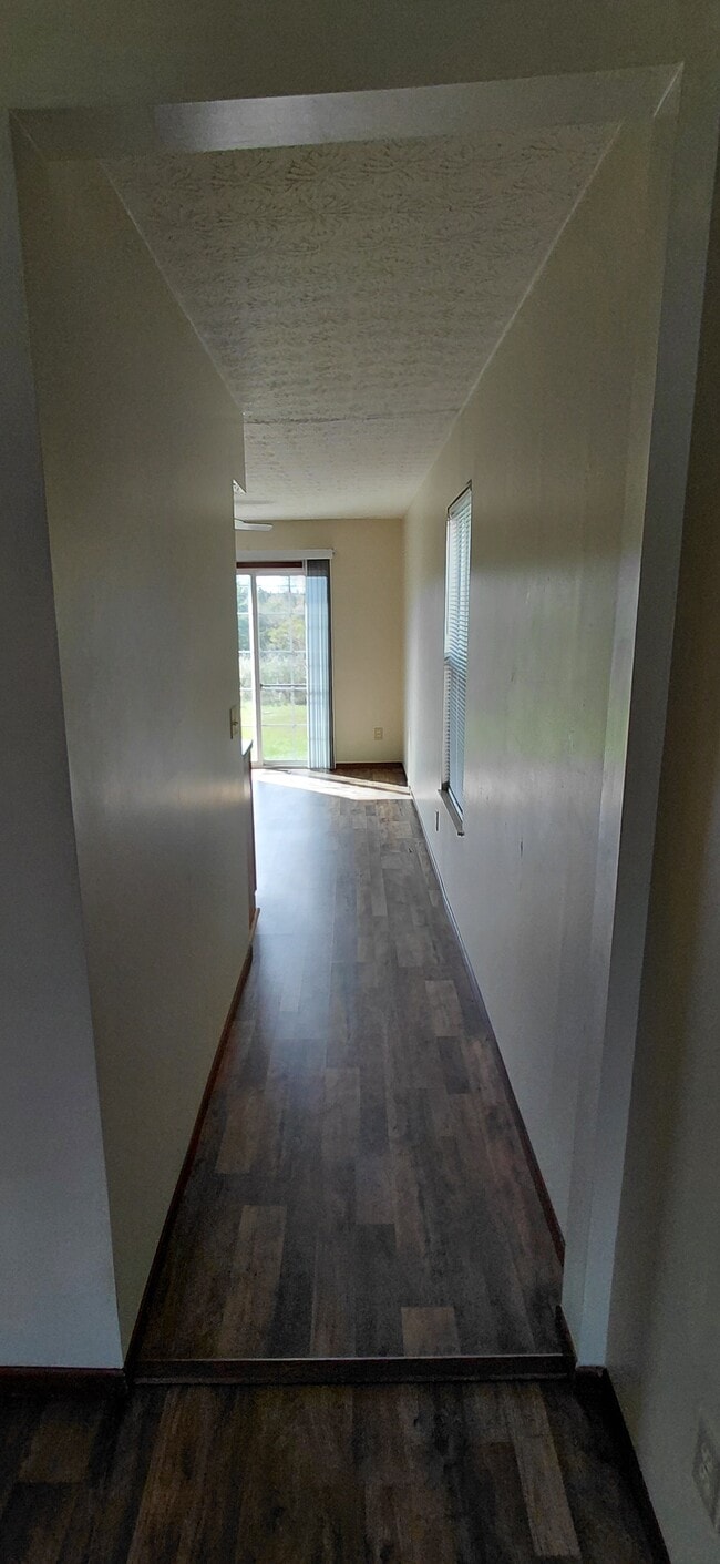 Photo - 2585-2587 Four Seasons Dr Unit 2585