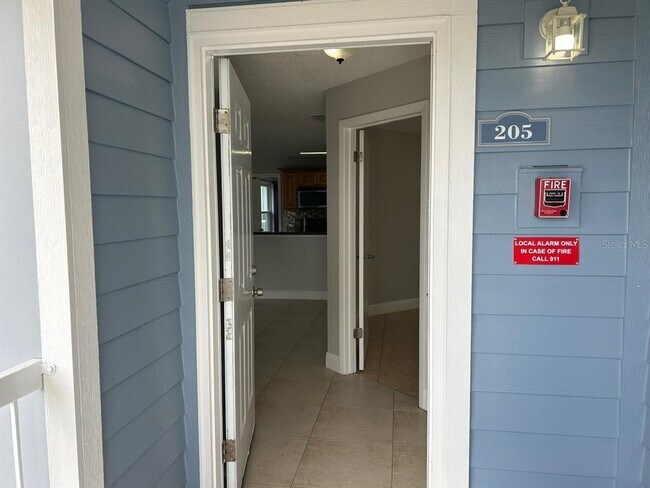 Photo - 727 Sugar Bay Way Unidad 205