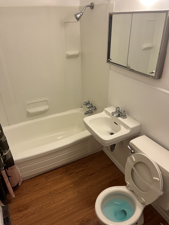 Photo - 27890 Center Ridge Rd