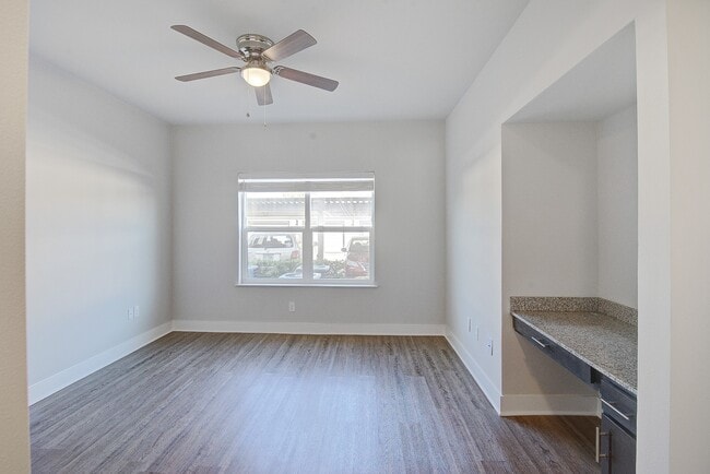 Photo - 25500 Westheimer Pkwy